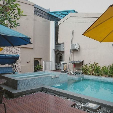 Reddoorz Plus @ Tanjung Karang Lampung 2 Bandar Lampung Luaran gambar